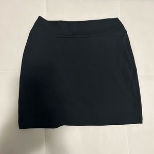 BRAND NEW Susana Monaco essential black mini skirt size small
